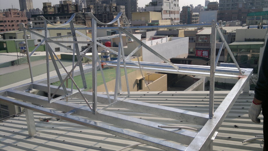 高雄太陽能架設