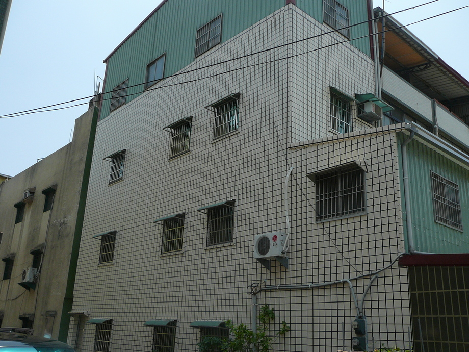 高雄磁磚壁板施工